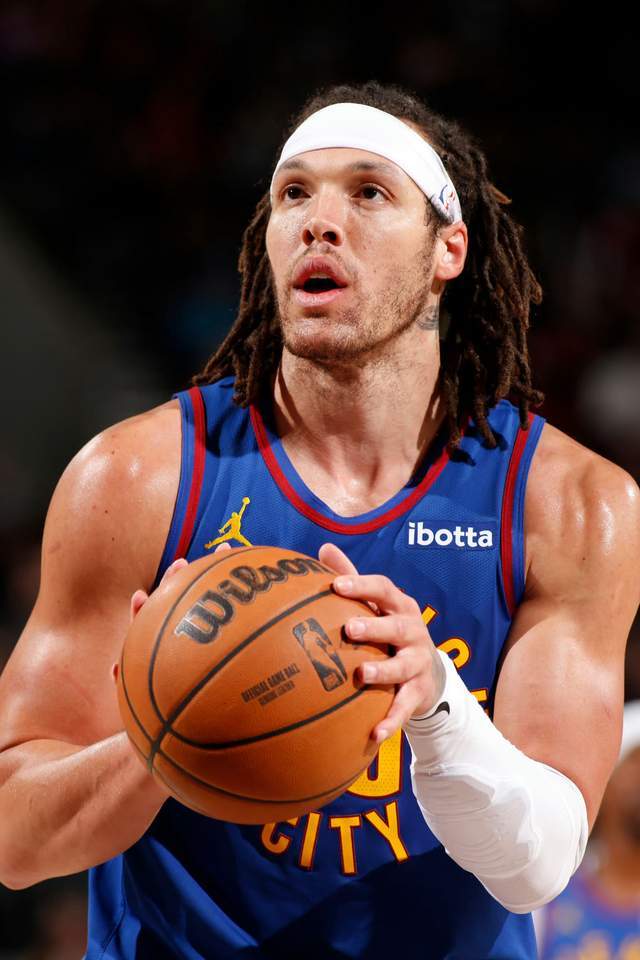 关键时刻NBA季后赛传出新动向;布鲁克林篮网篮板制胜;管理层表态:底气十足;阵容厚度经受考验的简单介绍 关键时刻NBA季后赛传出新动向;布鲁克林篮网篮板制胜;管理层表态:底气十足;阵容厚度经受考验的简单介绍