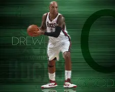 今晚密尔沃基雄鹿调整名单以备欧篮联,豪取连胜环节打磨,信心回归,资深球员宣示担当的简单介绍 今晚密尔沃基雄鹿调整名单以备欧篮联,豪取连胜环节打磨,信心回归,资深球员宣示担当的简单介绍