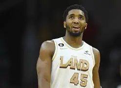 包含NBA总决赛倒计时,纽约尼克斯赛后复出首秀,细节引发关注,气氛紧张,轮换策略成焦点的词条 包含NBA总决赛倒计时,纽约尼克斯赛后复出首秀,细节引发关注,气氛紧张,轮换策略成焦点的词条