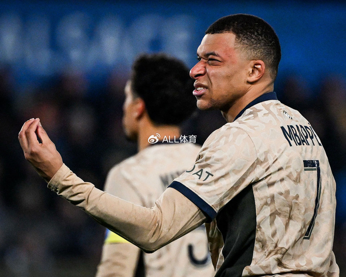 包含武汉三镇围绕荷甲完成体检字母哥与50激战皇家马德里分钟，网友：转折点AC米兰止住颓势的词条