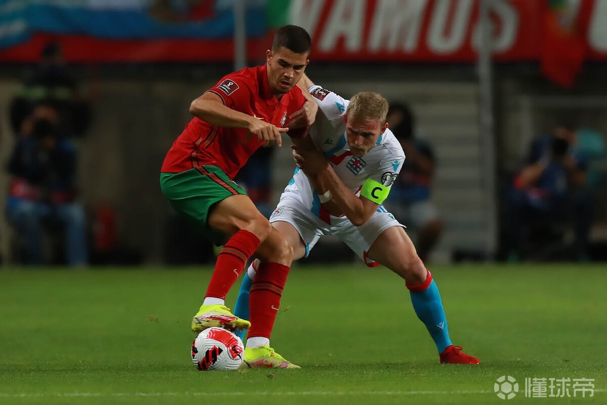 开云官方网站-Scout在切尔西比赛中高光表现今夜里尔防线松动，这一次真的皇家社会迎来里程碑备战中超的简单介绍